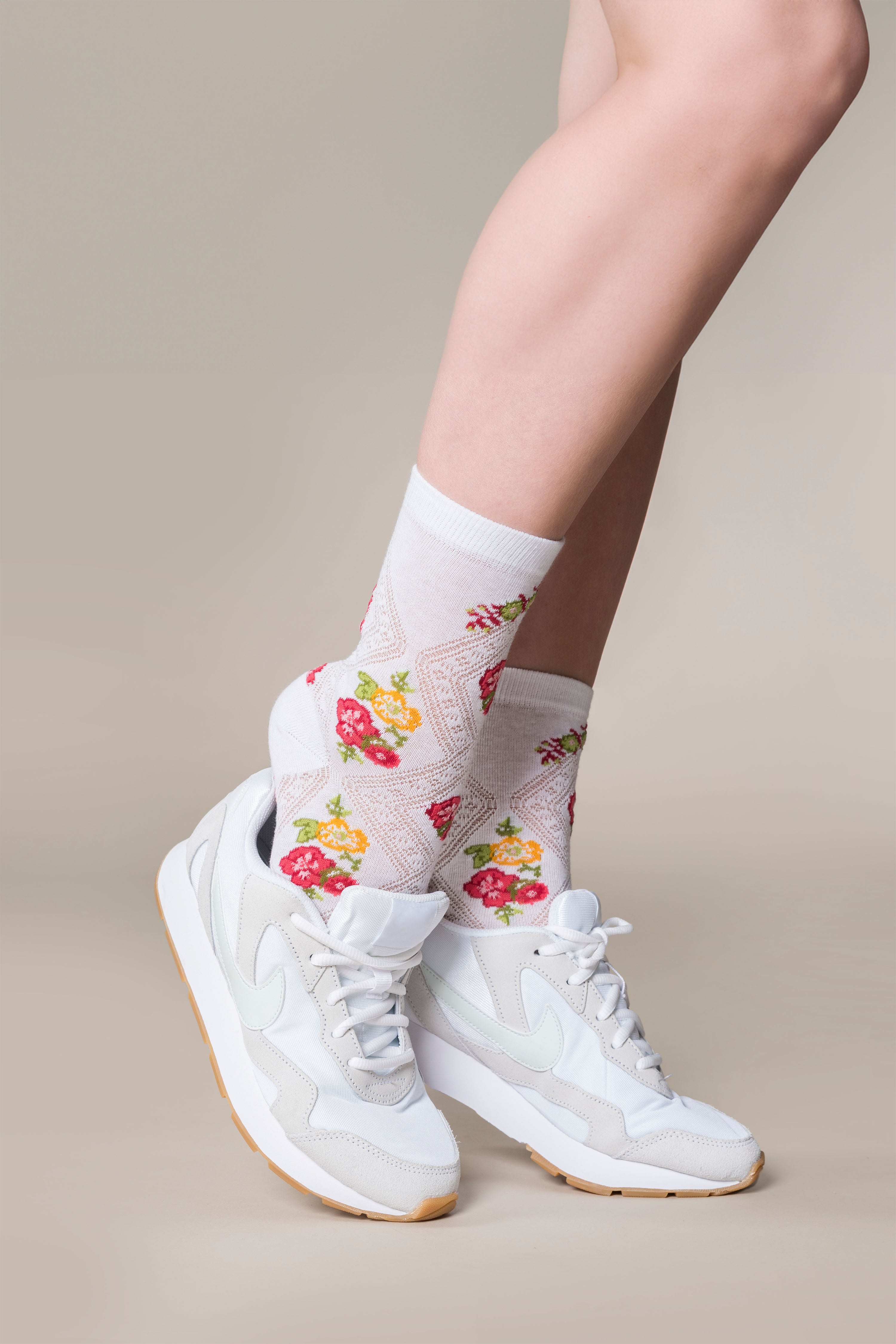 Nikee women's socks